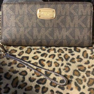 Women’s wallet